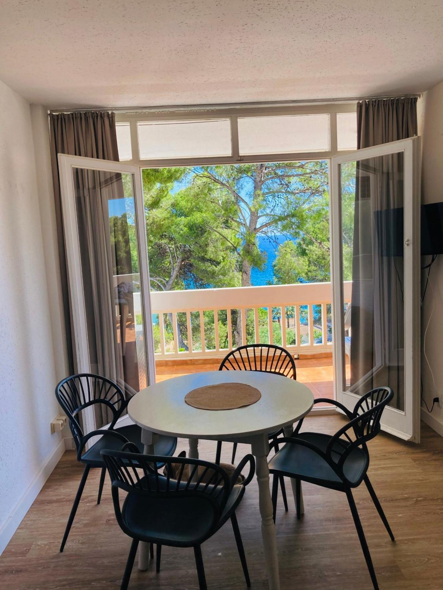 Appartement Vue Mer Avec Piscine Et Wifi Salou Exterior foto